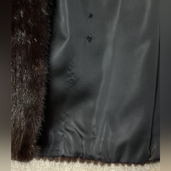 SAGA MINK JINDO Women’s Genuine Fur Jacket with Logo Lining Japan Size Medium - Picture 8 of 9